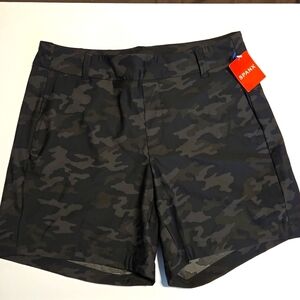 Spanx sunshine shorts 6 inch in black camo Casual Summer Shorts